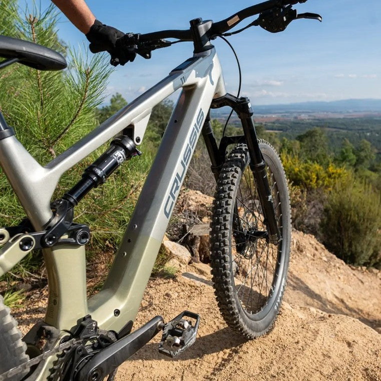 Crussis e-Full 11.11 e-bike DJI Avinox